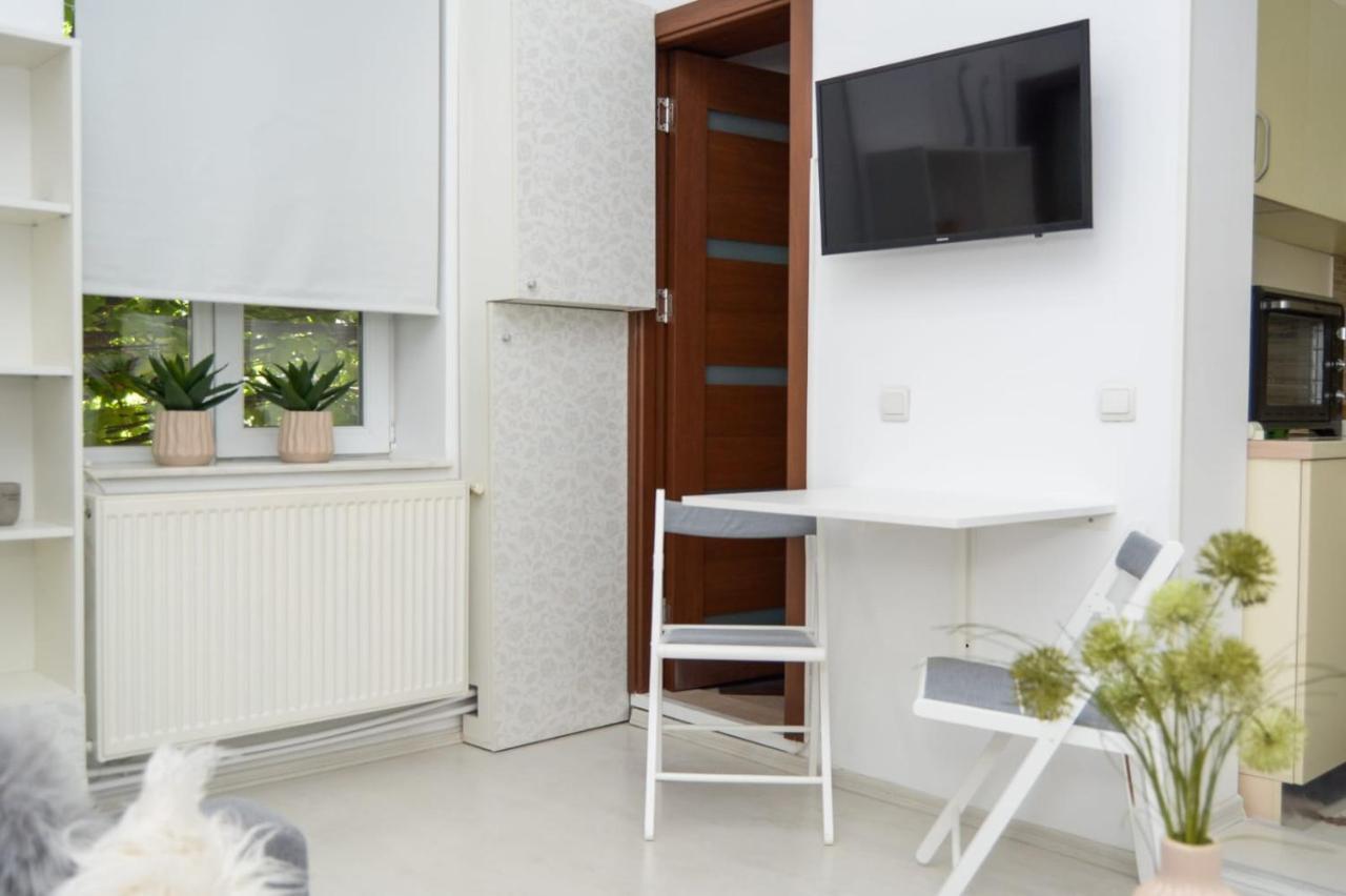 Cozzy Inn City Centre Констанца Экстерьер фото